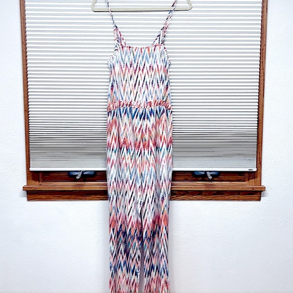 Presley Skye NWT Rainbow Multicolored Chevron Jumpsuit nwt - Picture 2 of 8